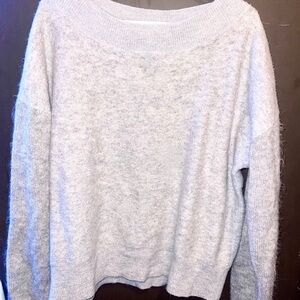 St. john woman’s light heather gray wool sweater